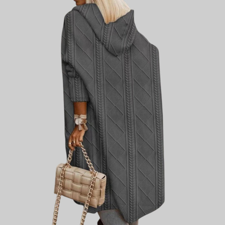 Larissa | Long knitted cardigan with hood